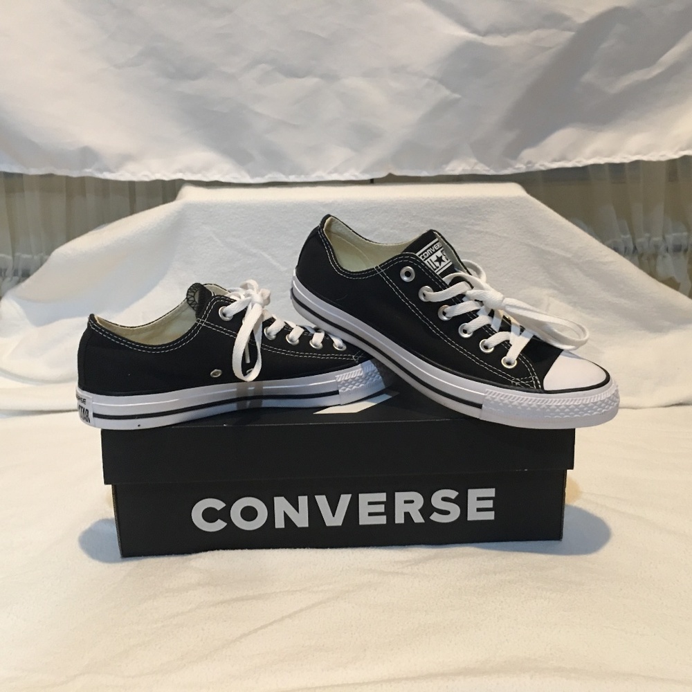 NWOT Unisex Converse All Star W 8.5 M 6.5